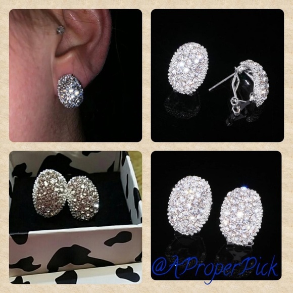 Crystal Rhinestone Lever Back Sparkler Earrings - Picture 2 of 3